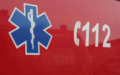 O fată de 13 ani a sunat la 112 și a mințit că a fost răpită. Motivul revoltător pentru care și-a bătut joc de 100 de polițiști și jandarmi, care au căutat-o