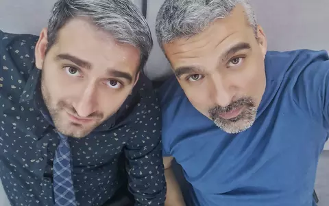 Aurelian Temișan susține că Monica Davidescu i-a insuflat nepotului ei, Cosmin Vîjeu, pasiunea pentru actorie: "L-am avut cu noi la mare, an de an, de când era mic și a văzut zeci, sute de spectacole, de muzica sau de teatru"