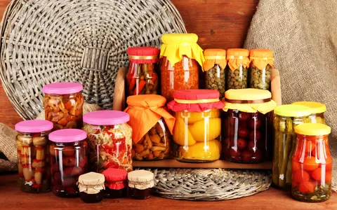 La ce temperatură se sterilizează borcanele