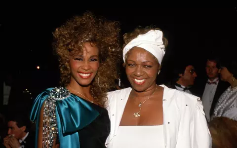 A murit Cissy Houston, mama lui Whitney Houston: "Am pierdut-o pe matriarha familiei noastre, o figură puternică și impunătoare".  Cântăreața de gospel avea 91 de ani