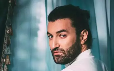 Smiley este regele concertelor de Crăciun! Câți bani primește cântărețul pentru un singur concert / Cu cât sunt plătiți artiștii din România pentru onorariile de sărbătoare
