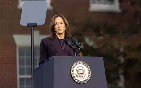 Kamala Harris și-a recunoscut înfrângerea în alegeri și l-a felicitat telefonic pe Donald Trump: „Nu disperați. Este momentul să ne mobilizăm de dragul libertății și dreptății”