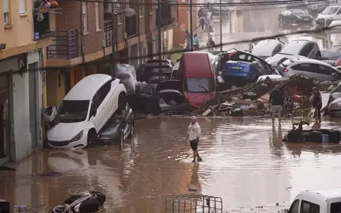 Destinul tragic al unei familii de români din Spania. Gabi, Dana și fiica lor, Alex, au murit în propria casă, în timpul inundațiilor din Valencia