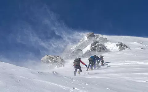 Avertizare meteo de ninsori abundente și temperaturi scăzute. Vor fi -10 grade Celsius în România / În ce județe va fi cel mai frig