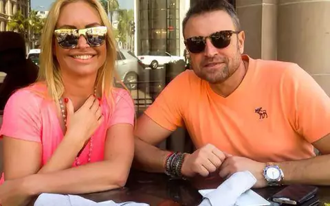 Vica Blochina s-a sărutat pasional cu Cătălin Botezatu și a postat imaginile: "Este un bărbat special. Mi-aş dori să avem o relaţie, dar..."