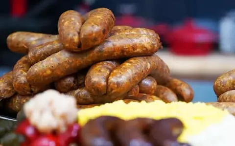 Rețetă de cârnați cu trufe. Un preparat perfect pentru masa de Crăciun