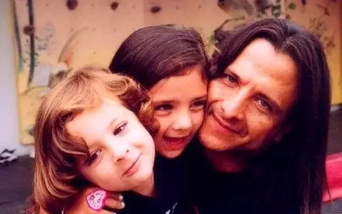 Cum arată copiii lui Eduardo Palomo, Juan del Diablo din telenovela Inimă sălbatică. Actorul a murit în anul 2003, la doar 41 de ani