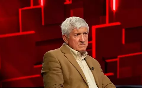 Mircea Diaconu, înmormântat azi cu onoruri militare, într-un cadru restrâns. Emil Constantinescu a ținut un discurs în memoria regretatului actor