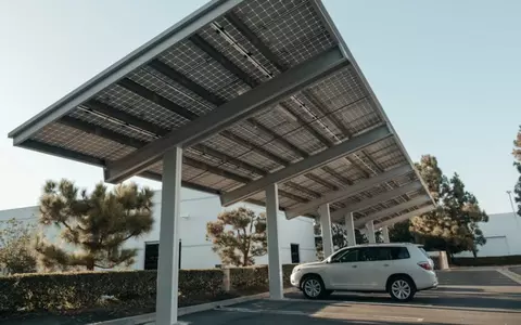 Producător Stații de Încărcare Mașini Electrice: O Punte Către Mobilitatea Viitorului