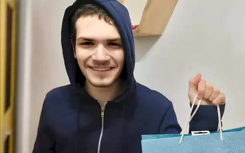 Răzvan Florea este băiatul dispărut în București! Tânărul are 17 ani și este diagnosticat cu tulburări din spectrul autist / Mesajul părinților