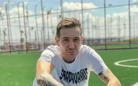 Sișu Tudor are doi copii, dar ține legătura doar cu fiul cel mare: "Nu știu cum sunt cu tată, pot să-l sun pe Luca, cu el stau mai mult. Cu celălalt, nu!". De ce nu vorbește cu băiatul său mic