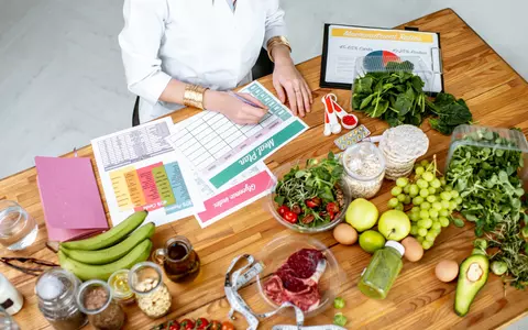 8 semne subtile care indică nevoia unui plan de nutriție personalizat