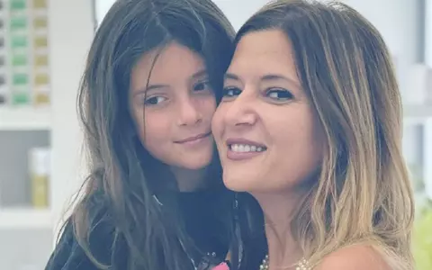 Cum își ține Amalia Enache fiica departe de tentații și ce dorință neașteptată are Alma, la 8 ani: „Poate găsim o formă de 'adopție' la distanță”. Detalii despre tatăl micuței / EXCLUSIV
