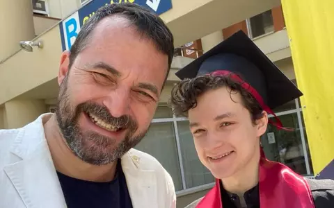 Cum au depășit Andrei Aradits și fiul său, Eric, perioada adolescenței: „Ne certam mult, taică-miu era delegat cu pedepsele. Unele conflicte sunt cronice…”. Cum l-a afectat pe tânăr divorțul părinților / EXCLUSIV