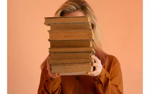 Se spune că lectura zilnică îți schimbă viața. Iată care sunt argumentele!