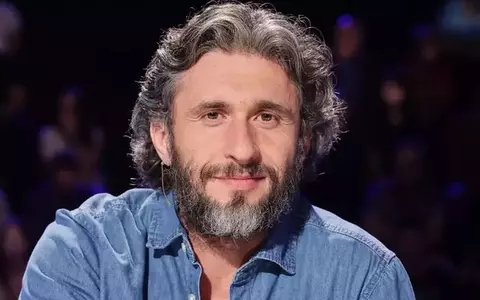 Dragoș Bucur dezvăluie tratamentul de iarnă al pomilor fructiferi. Actorul folosește o metodă japoneză pentru livada lui: "Am aplicat o tehnologie destul de veche"