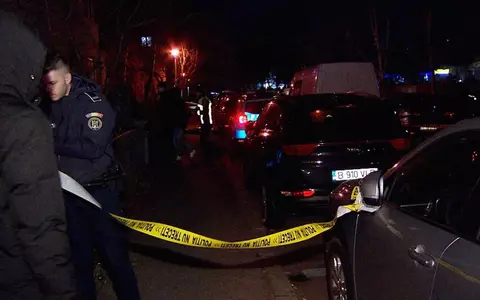 O femeie de 33 de ani a murit după ce s-a aruncat de la etajul 7 al unui bloc din București