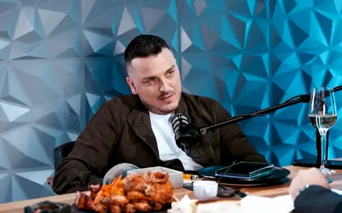 Ce studii are Makaveli: „Zece clase am apucat să fac, dar voi merge la seral”. Influencerul de 38 de ani este consilier parlamentar