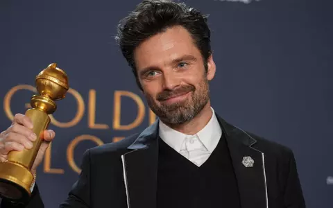 Sebastian Stan, nominalizat la Premiile BAFTA pentru rolul în care îl interpretează pe Donald Trump din filmul „The Apprentice”. Concurează cu Adrien Brody, Hugh Grant și Ralph Fiennes