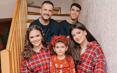 Ce spune Mădălin Ionescu despre relația dintre cei trei copii ai săi: "Noi așa i-am educat. Ștefania e deja pe drumul ei. Ne întâlnim aproape săptămânal, Petra petrece cel mai mult timp cu Filip"/ EXCLUSIV