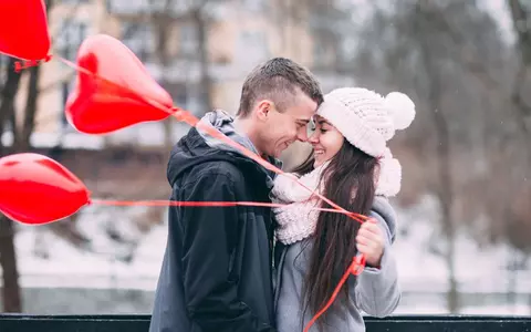 Cum sunt păcăliți turiștii care vor să petreacă Valentine's Day la mare: "Ajung la faţa locului, blocul acela nu există!". Reguli simple pentru a recunoaște anunțurile false