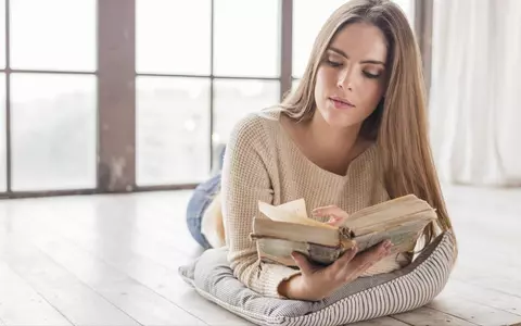 3 cărți pentru femei care își doresc să evolueze constant