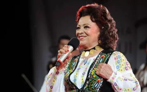 Maria Ciobanu, revedere emoționantă cu fiica ei. Artista a participat la concertul Leontinei Văduva, la Ateneu: „Una dintre cele mai emoționante seri din cariera mea. Când ne-am intersectat...”