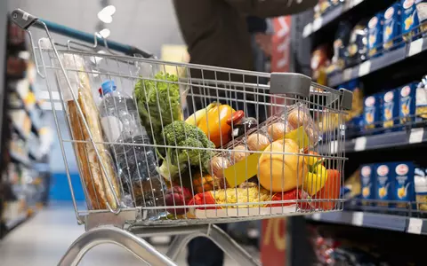 Oferte în supermarketuri pe 10 februarie, în ziua boicotului propus de Călin Georgescu. Cele mai atractive prețuri la carne, fructe și băuturi alcoolice