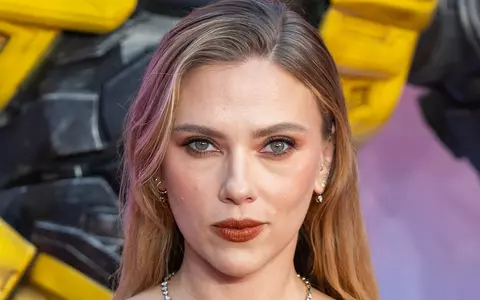 Scarlett Johansson cere legi care să protejeze publicul de inteligenţa artificială, după ce un videoclip trucat cu ea a devenit viral: „Riscăm să pierdem controlul asupra realităţii”