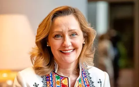 Elena Lasconi îl aseamănă pe Victor Ponta cu un maidanez, iar despre Crin Antonescu spune că este "leneș, nu a muncit 10 ani!"/ Cum l-a atacat pe George Simion în emisiunea lui Măruță
