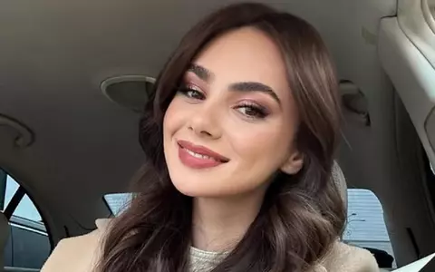 Cine este Alexia Astelian. Interpreta piesei „Interstelar” a participat la Next Star și a câștigat primii bani din muzică la 11 ani