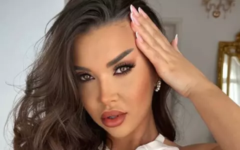 Andra Volos a pierdut o sarcină, înainte de a o avea pe fiica ei, Kim: „De la faptul că am făcut prea mult efort, cred că a fost un avort spontan”