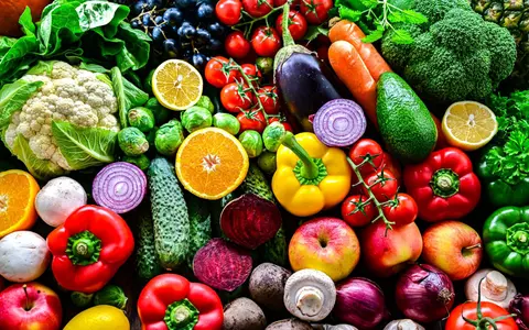 Dieta din Postul Paștelui. Ce alegeri alimentare să faci pentru a evita kilogramele în plus