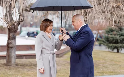 Ilie Bolojan, gest cavaleresc față de Maia Sandu, la întâlnirea de la Chișinău: "Un Gentleman. Respect!". Cum a reacționat lidera Republicii Moldova