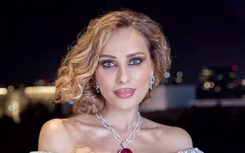 Iulia Vântur îi e recunoscătoare lui Salman Khan pentru că a crezut în talentul ei muzical: "Mi-a spus mereu că am voce potrivită eroinelor din filme". Cât de mult au ajutat-o sfaturile lui în cariera din India / EXCLUSIV
