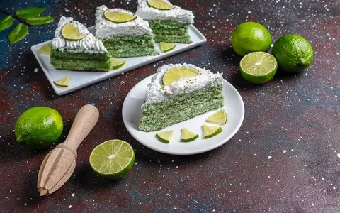 Rețetă de tort Mojito. Desertul se prepară în 30 de minute