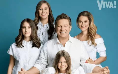 Pavel Bartoș, după 23 de ani de căsnicie cu Anca: „Încă perfecționăm formula. Marele merit în acest drum colosal, care se numește educația copiilor, îl are soția mea”. Cu ce se ocupă fiicele lor / EXCLUSIV