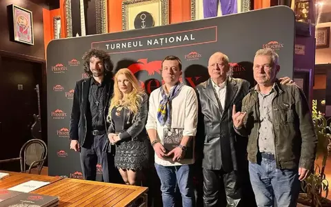 Octavian Ursulescu a purtat un costum de piele la lansarea albumului ”Phoenix. Povestea fără cuvinte”. Jurnalistul în vârstă de 78 de ani a atras toate privirile cu outfit-ul lui de rocker / EXCLUSIV
