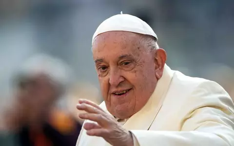 Pe cine a sunat Papa Francisc în fiecare zi, în ultimul an și jumătate de viață. Ultima conversaţie din Sâmbăta Mare: "Ne-a mulţumit"