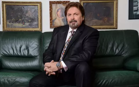 Adrian Daminescu, confesiuni emoționante după ce s-a vindecat de cancer: "Le făceam şedinţe motivaţionale colegilor de salon. Soția mea, când a auzit că sunt bolnav de cancer, a leşinat pe stradă, a căzut din picioare"