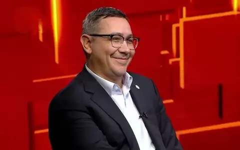 Victor Ponta dezvăluie care a fost primul său loc de muncă, în facultate: "Umblam cu duba și livram haine"/ Fostul premier a muncit și în Franța!