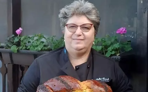 Gina Bradea dezvăluie cum pregătește umplutura de mac pentru cozonaci sau prăjituri