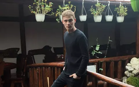 Gabriel Cipera, fost concurent la „Vocea României”, a dispărut de mai bine de un an. Locuia în Spania și devenise artist stradal: „L-au căutat peste tot. Intrase într-un anturaj cu droguri”