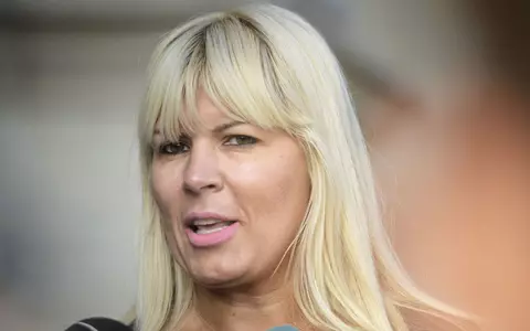 Cine este Elena Udrea. A renunțat la avocatură pentru politică, a trecut printr-un divorț, are o fiică și se află la închisoare pentru mită și abuz în serviciu