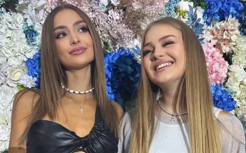 Cum se înțeleg surorile Iuliana și Ana Beregoi: "Între noi două nu a existat niciodată invidie sau rivalitate". De la ce pornesc cel mai des certurile între ele / EXCLUSIV