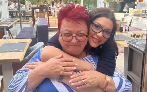 Astroloaga Sanda Ionescu face acuzații înainte de parastasul Minervei: „Nu a venit niciun vechi coleg de la începuturile sale pentru a-i aduce o floare sau pentru a-i aprinde o lumânare la căpătâi"