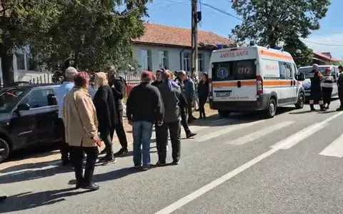 Un bărbat a murit într-o secție de votare, din Mehedinți, după ce i s-a făcut rău chiar în timp ce vota