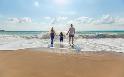 Litoralul pentru toți 2025, detalii despre program. Prețul vacanțelor la mare pornește de la 44 de lei pe noapte