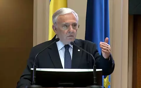 Mugur Isărescu anunță scumpiri: "Banca Naţională a intervenit şi în ziua de după alegeri, cu sume mari, chiar foarte mari. A fost o avalanşă de factori negativi"