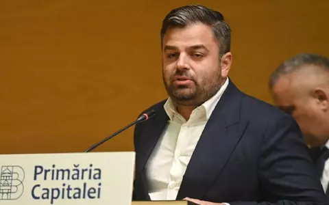 Cine este Adrian Vigheciu, unul dintre viceprimarii Capitalei. E consilier general PSD în CGMB, este căsătorit și are doi copii